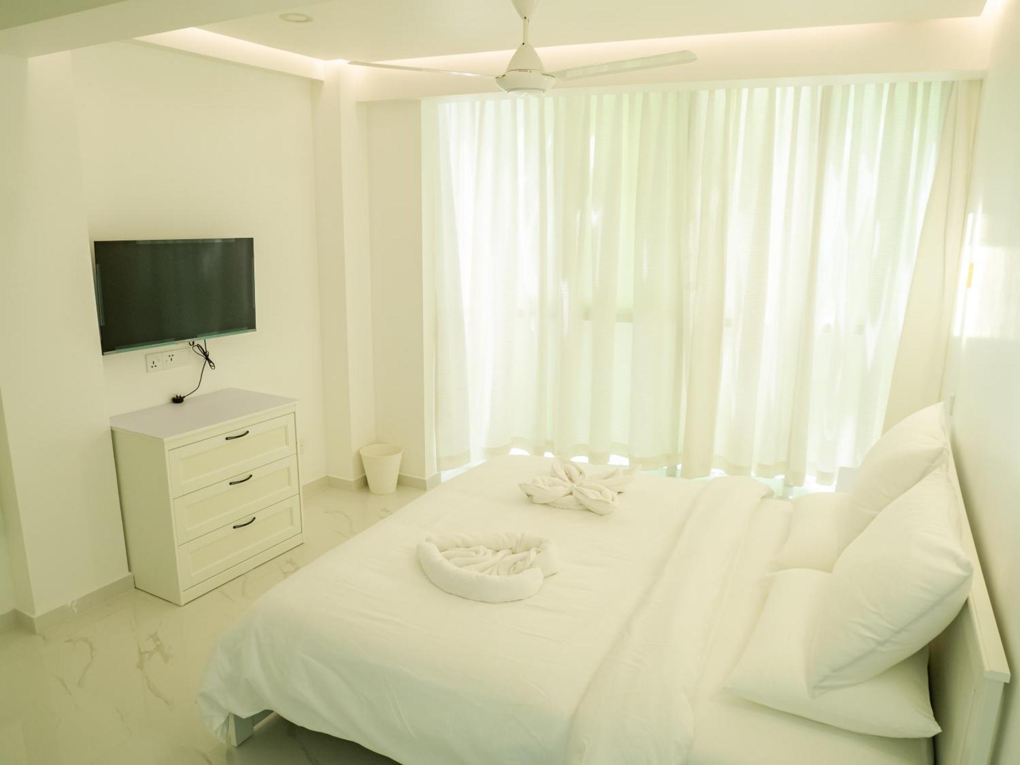 Beachfront Apartment Malé Buitenkant foto
